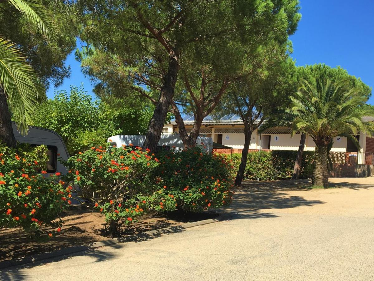 Greenchalets Costa Brava Palamos Bagian luar foto
